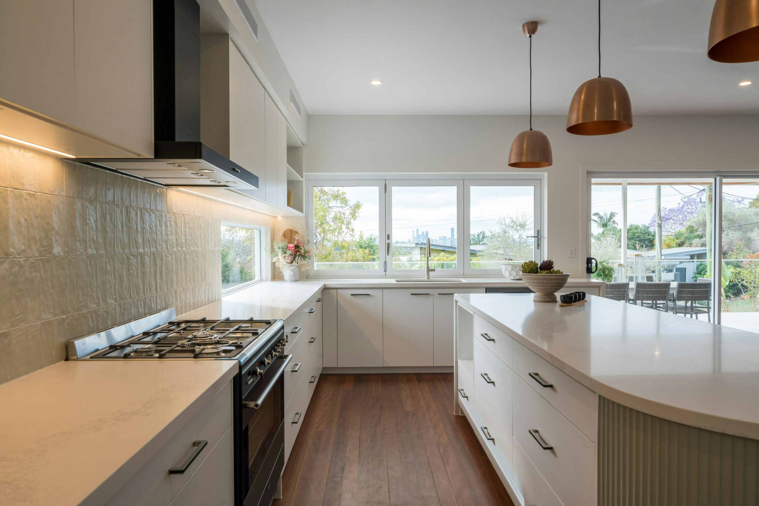 Quels travaux prévoir pour rénover un immeuble complet ? Notre réponse d’expert